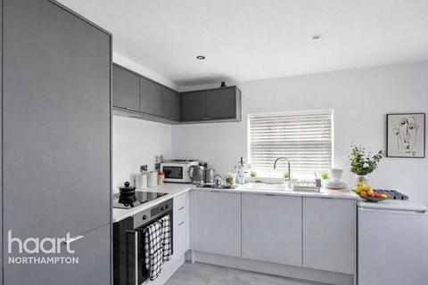 1 bedroom flat for sale, Church Lane, Northampton