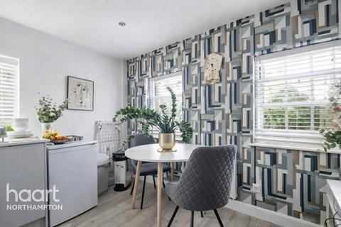 1 bedroom flat for sale, Church Lane, Northampton