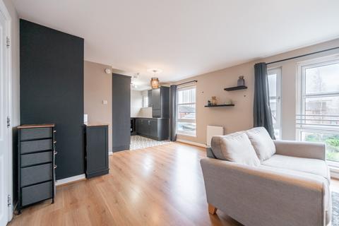 undefined, Medwyn Street Flat 2/2, Glasgow, Glasgow, G14 9QL