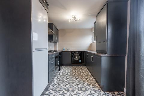 undefined, Medwyn Street Flat 2/2, Glasgow, Glasgow, G14 9QL