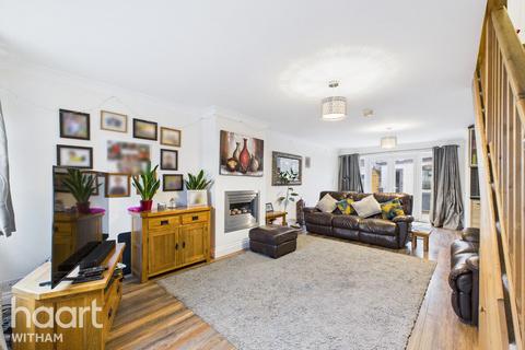 4 bedroom end of terrace house for sale, Cherry Tree Rise, Witham