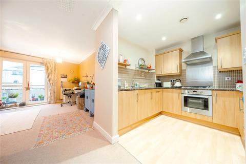 2 bedroom flat for sale, Bridge Wharf, Surrey KT16