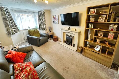4 bedroom detached house for sale, Blaen Y Cwm, Bridgend, CF31
