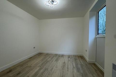 1 bedroom flat to rent, Grays Place, Slough, SL2