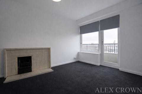 3 bedroom flat to rent, Lordship Road, Stoke Newington