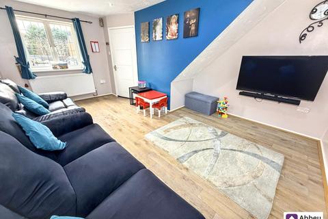 2 bedroom semi-detached house for sale, Bramham Close, Leicester, LE3