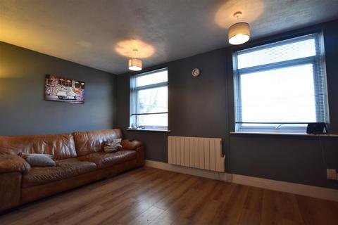 2 bedroom apartment for sale, Fleet Road, Fleet GU51