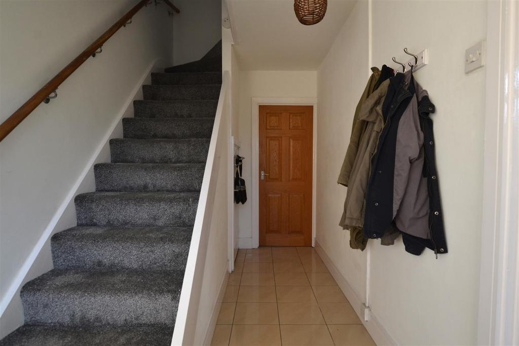 Hallway .JPG