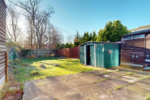 3 bedroom end of terrace house for sale, Great Denson, Milton Keynes MK6