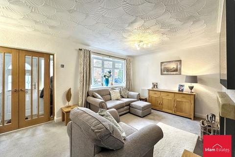 3 bedroom semi-detached house for sale, Rose Avenue, Irlam, M44