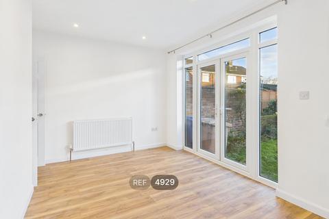 3 bedroom terraced house to rent, Plantation Close, Beverley, HU17 0QJ