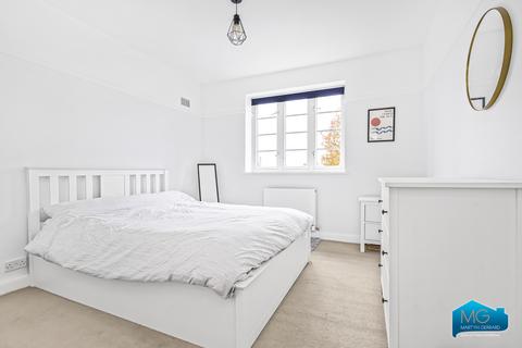 2 bedroom apartment to rent, Branksome Court, East End Road, East Finchley, London, N2