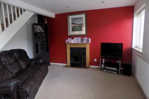 3 bedroom detached house to rent, Oak Tree Close, Kingsbury, B78