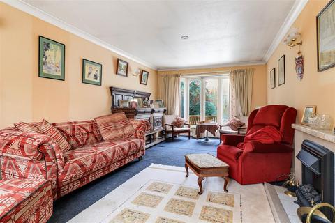 3 bedroom detached bungalow for sale, Hemingford Road, Cambridge CB1