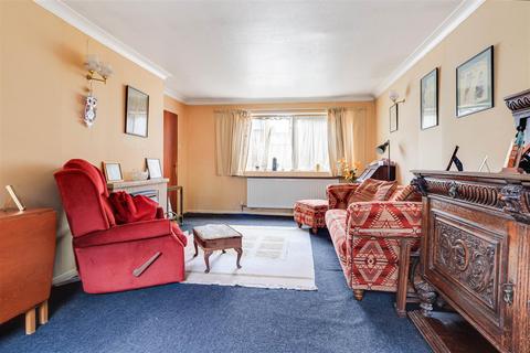 3 bedroom detached bungalow for sale, Hemingford Road, Cambridge CB1