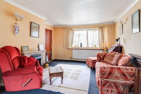 3 bedroom detached bungalow for sale, Hemingford Road, Cambridge CB1