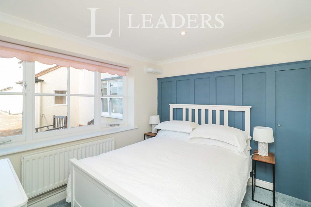 8 bedroom 1