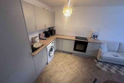 1 bedroom flat to rent, Clopton Road, Stratford-upon-Avon CV37