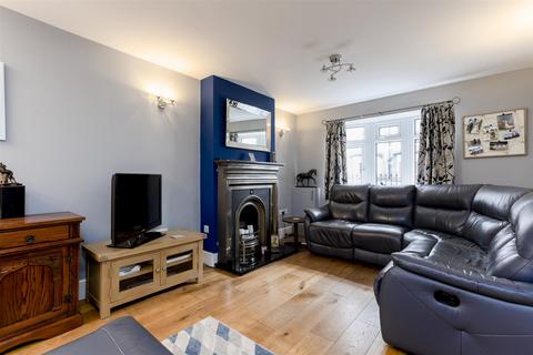 3 bedroom terraced house for sale, Nunthorpe Road, York