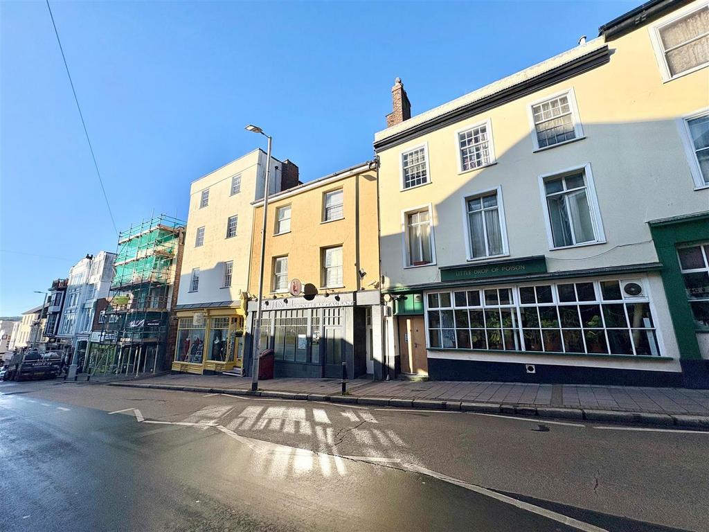 YJyw SMAdpk Sd9t Ncb HE35g.jpg