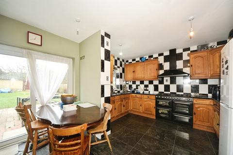 undefined, Zangwill Road, London SE3