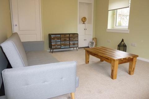 2 bedroom flat to rent, Queen Margaret Court, Glasgow G20