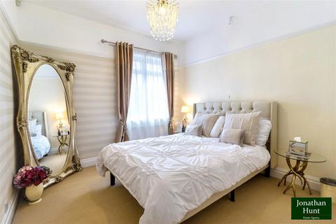 undefined, Parkside, Buntingford SG9