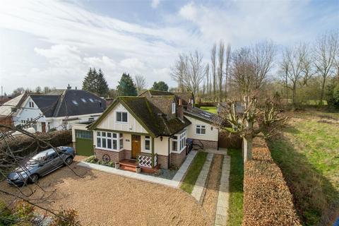 undefined, Parkside, Buntingford SG9