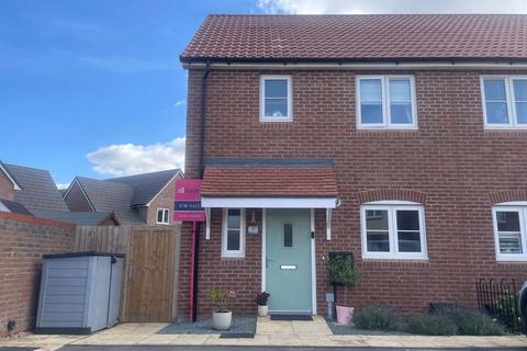 3 bedroom semi-detached house for sale, Levant Close, Elmswell