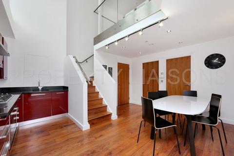 3 bedroom duplex to rent, Blenheim Court, Denham Street, Greenwich, SE10