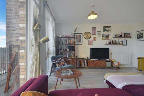 2 bedroom apartment for sale, at 2 Mahindra Way, Beckton, London E6