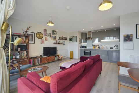 2 bedroom apartment for sale, at 2 Mahindra Way, Beckton, London E6