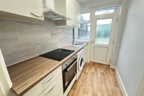 undefined, Limbury Road, Luton, Bedfordshire, LU3 2PN