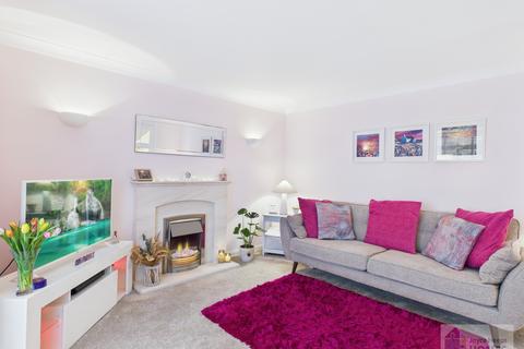 3 bedroom terraced house for sale, Loch Meadie, East Kilbride G74