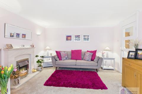 3 bedroom terraced house for sale, Loch Meadie, East Kilbride G74