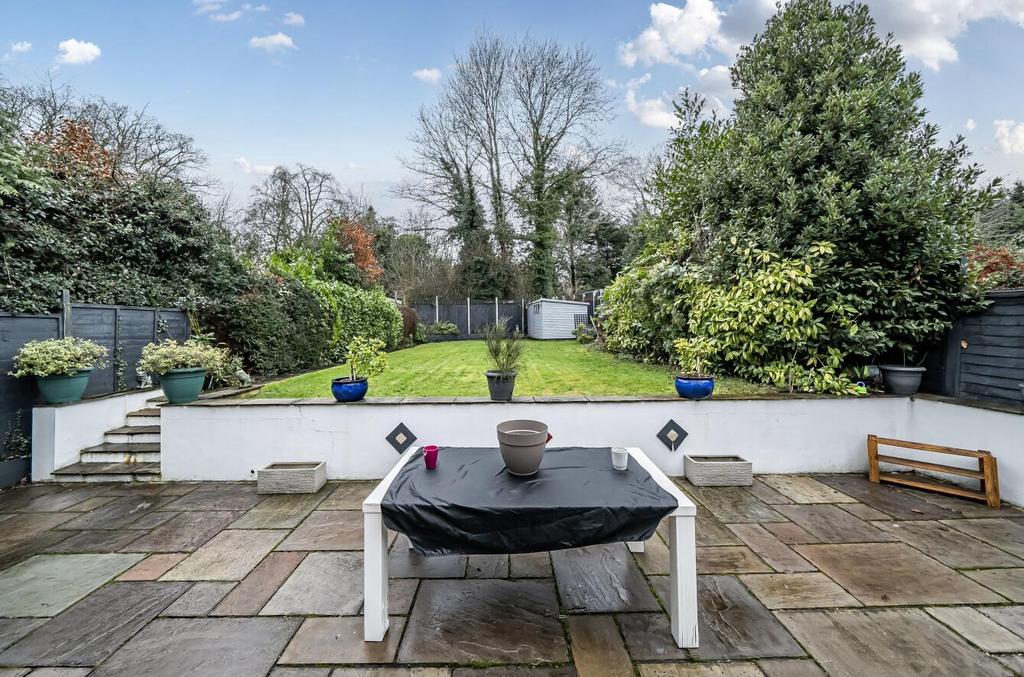 Davidson Frost-Wellings, DFW, Clamp Hill, Stanmore