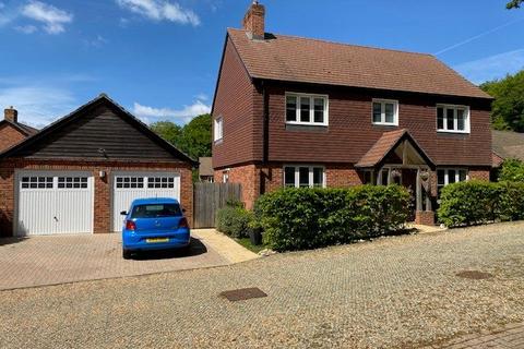 5 bedroom detached house for sale, Elderberry Way, Medstead, Alton, Hampshire