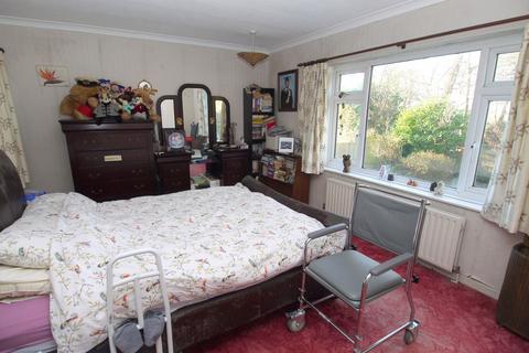 3 bedroom detached bungalow for sale, Highland Road, Badgers Mount, TN14