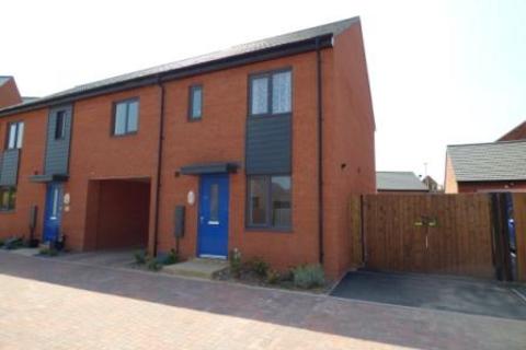 3 bedroom semi-detached house to rent, Pantulf Close, Telford TF3
