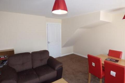 3 bedroom semi-detached house to rent, Pantulf Close, Telford TF3