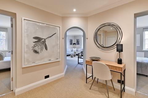2 bedroom flat for sale, Mallord Street, London SW3