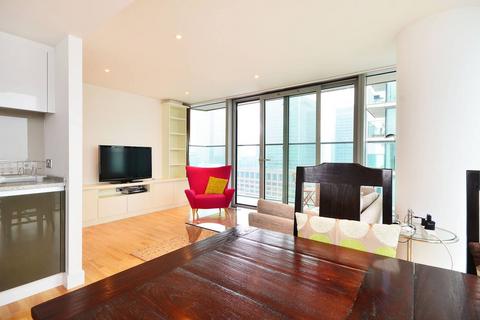 2 bedroom flat for sale, Landmark West Tower, Canary Wharf, London, E14