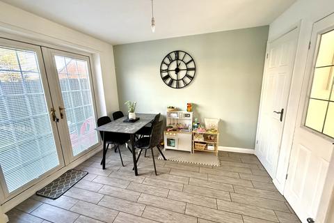 3 bedroom semi-detached house for sale, Stonethwaite Close, Bakers Mead