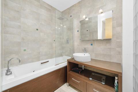 1 bedroom flat for sale, St. John Street, London, EC1V