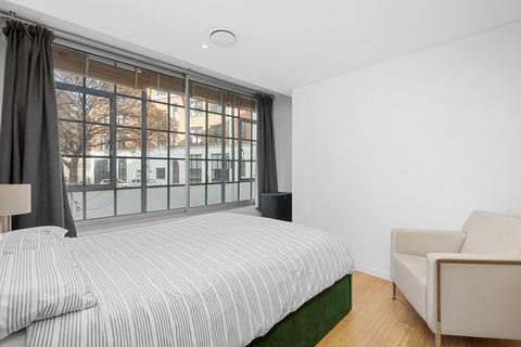 undefined, St. John Street, London, EC1V