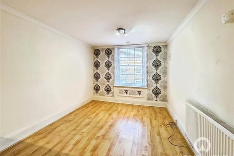 1 bedroom flat to rent, Harmer Street, Kent DA12