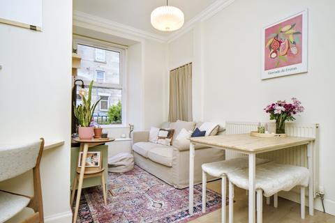 1 bedroom ground floor flat for sale, 26/2, Wardlaw Place, Edinburgh, EH11 1UQ