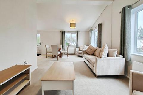 2 bedroom park home for sale, Nine Mile Ride, Wokingham
