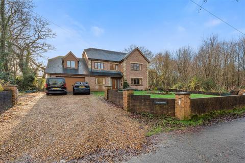 undefined, Mwrwg Road, Llangennech, Llanelli
