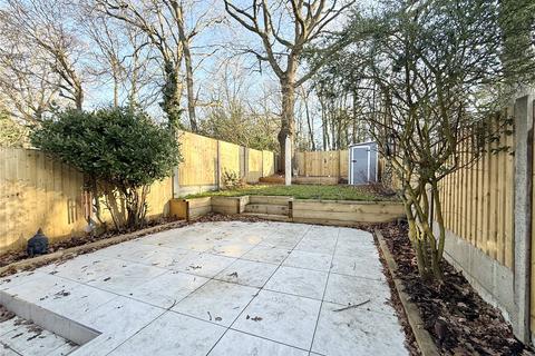 3 bedroom terraced house for sale, Lynwood Drive, Camberley GU16